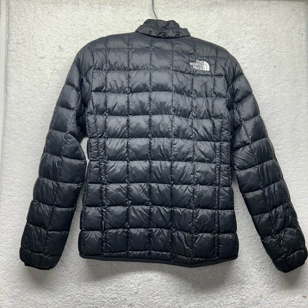 The North Face Girls Size XL Black Thermoball Long Sleeve Full Zip Jacket